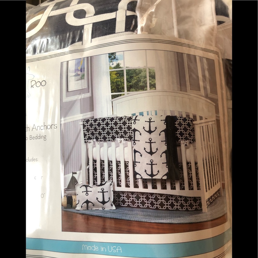 BRAND NEW- never opened 
Liz & Roo Nautical Baby Crib Bedding